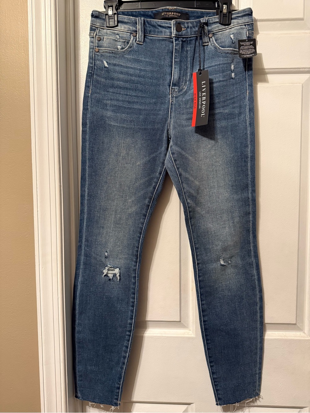 Liverpool Los Angeles High Rise Skinny Jeans NWT Distressed 6/28 - Picture 2 of 11